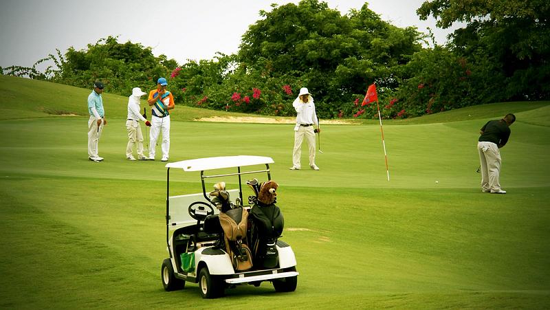 pin xe điện sân golf báo không có điện